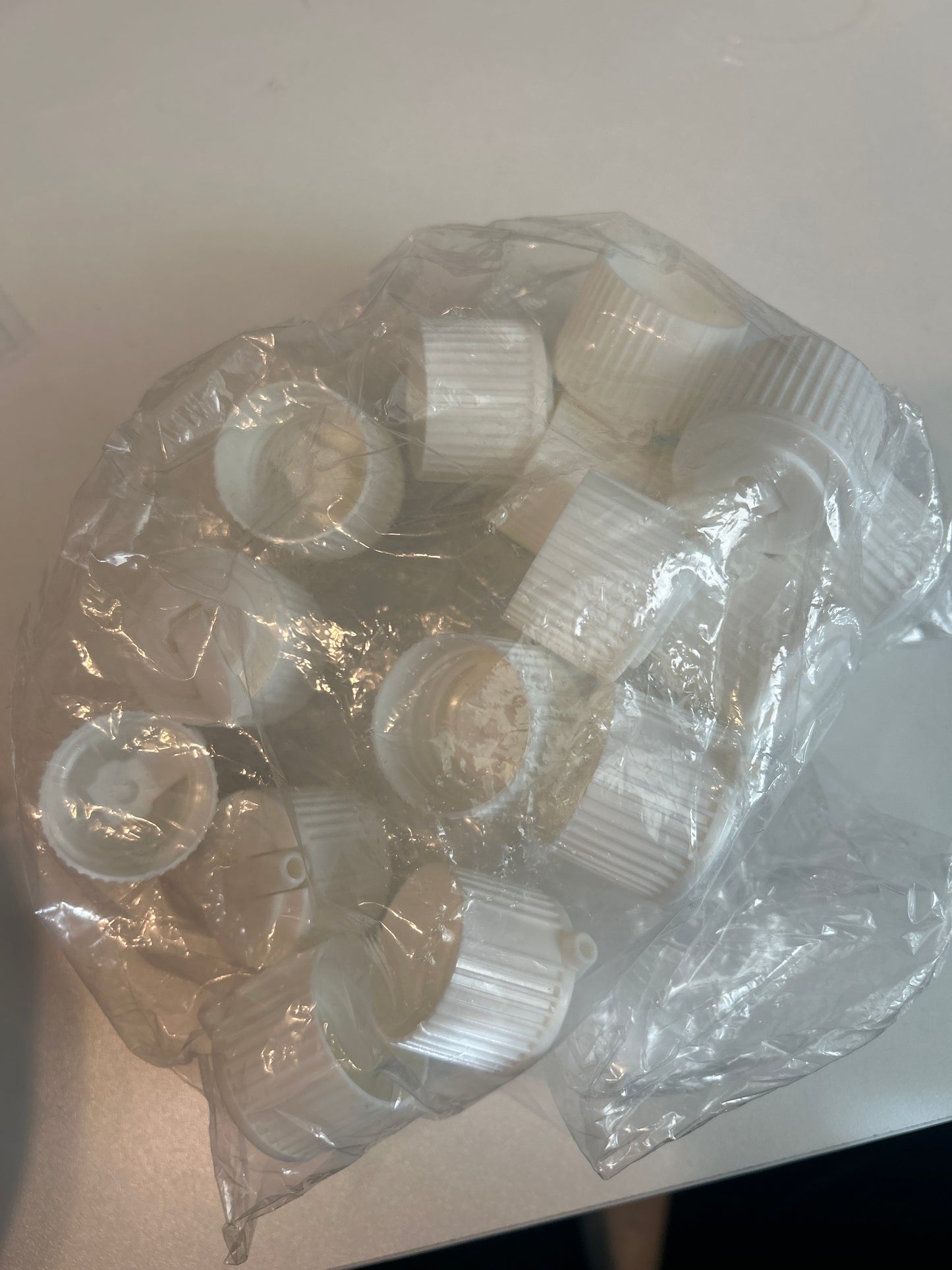 16 oil flip lids DESTASH