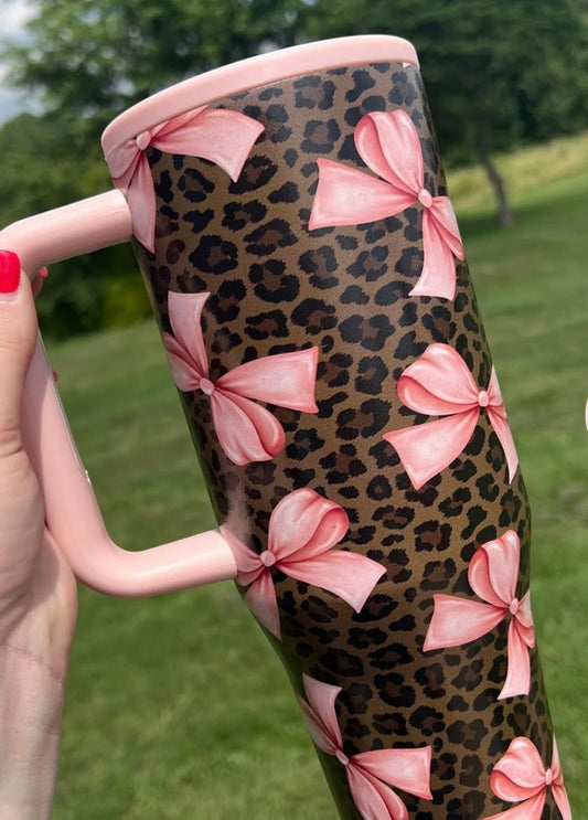 Leopard Bow Tumbler