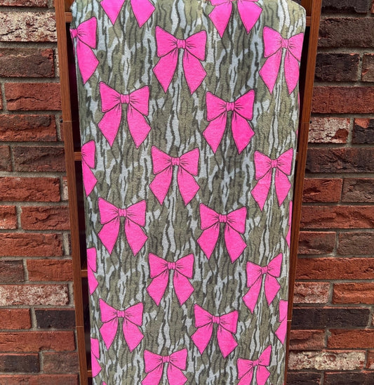 Camo Bows Blanket