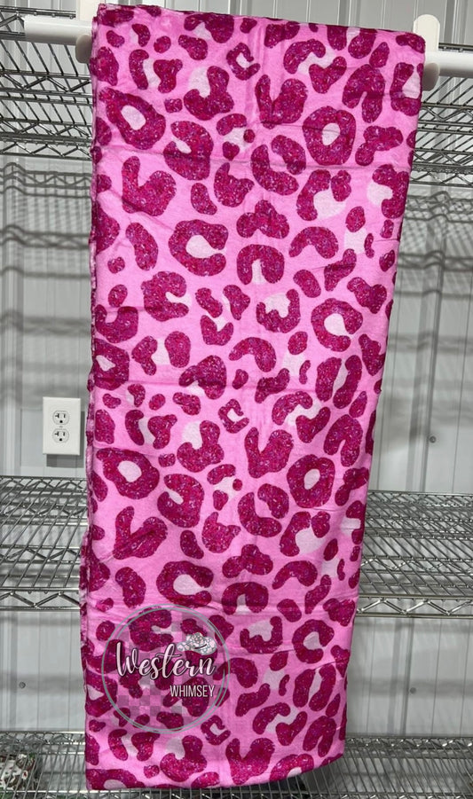 Faux Glitter Pink Leopard Blanket